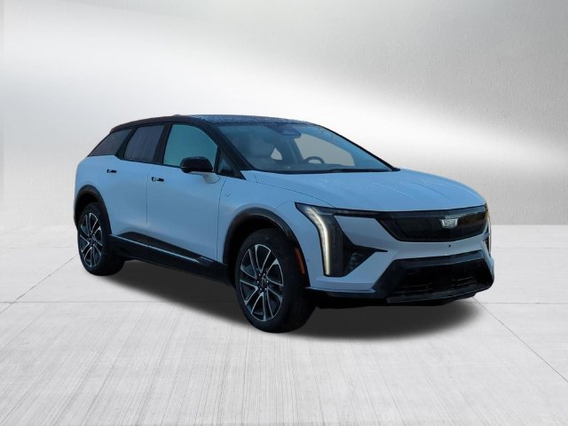 New 2027 Cadillac Optiq Sport w/ LPO, Floor Liner Package AWD/4WD image 3