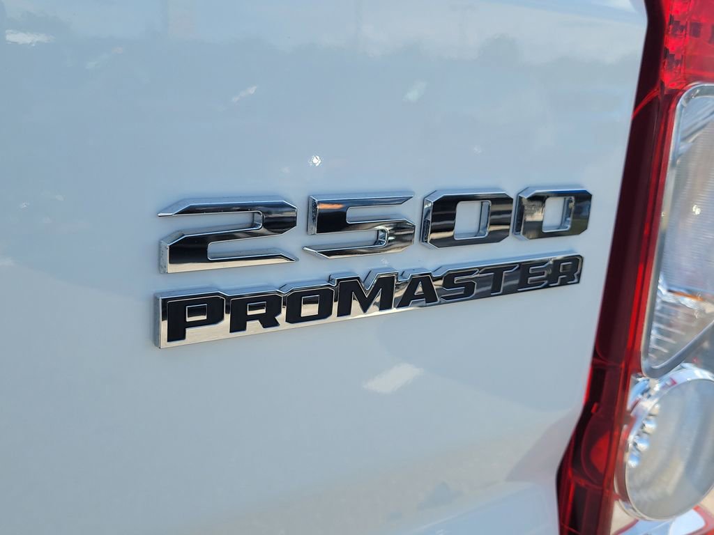 Used 2025 RAM ProMaster 2500 w/ Convenience Group FWD image 7