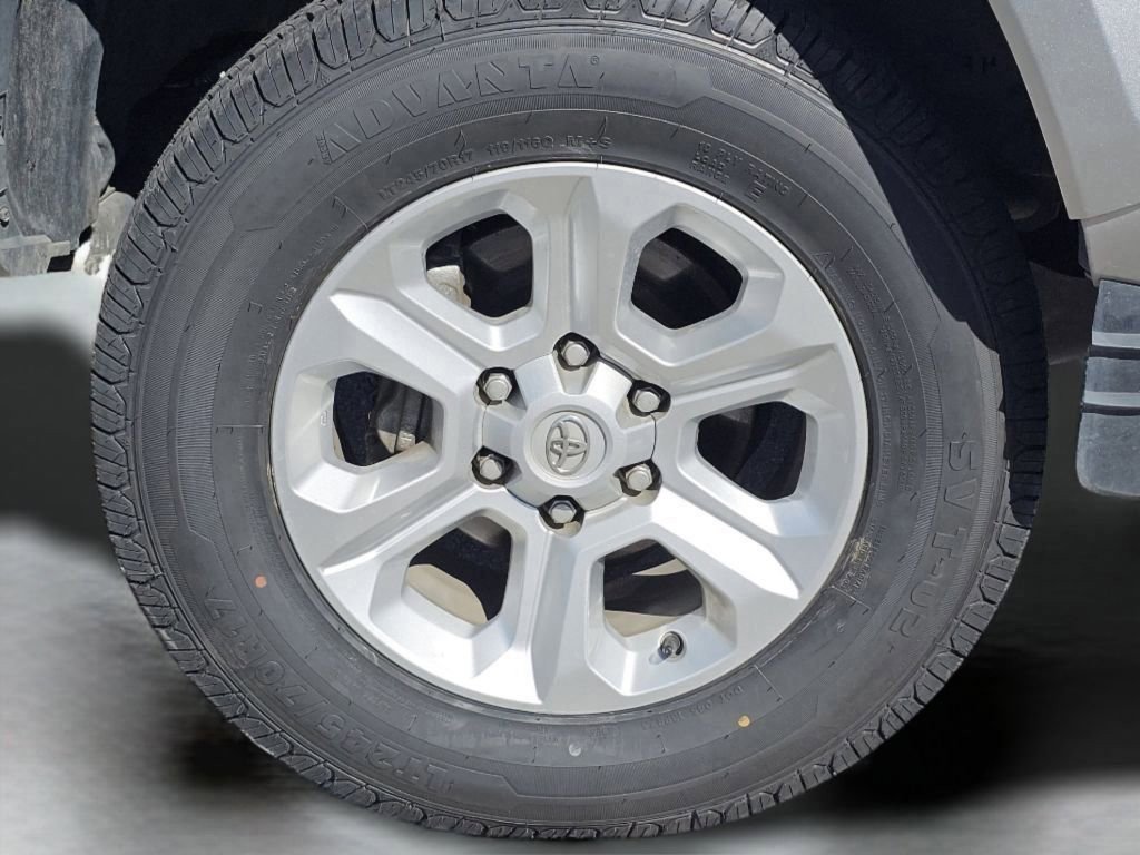Used 2023 Toyota Tacoma TRD Sport w/ Advanced Technology Package AWD/4WD image 18