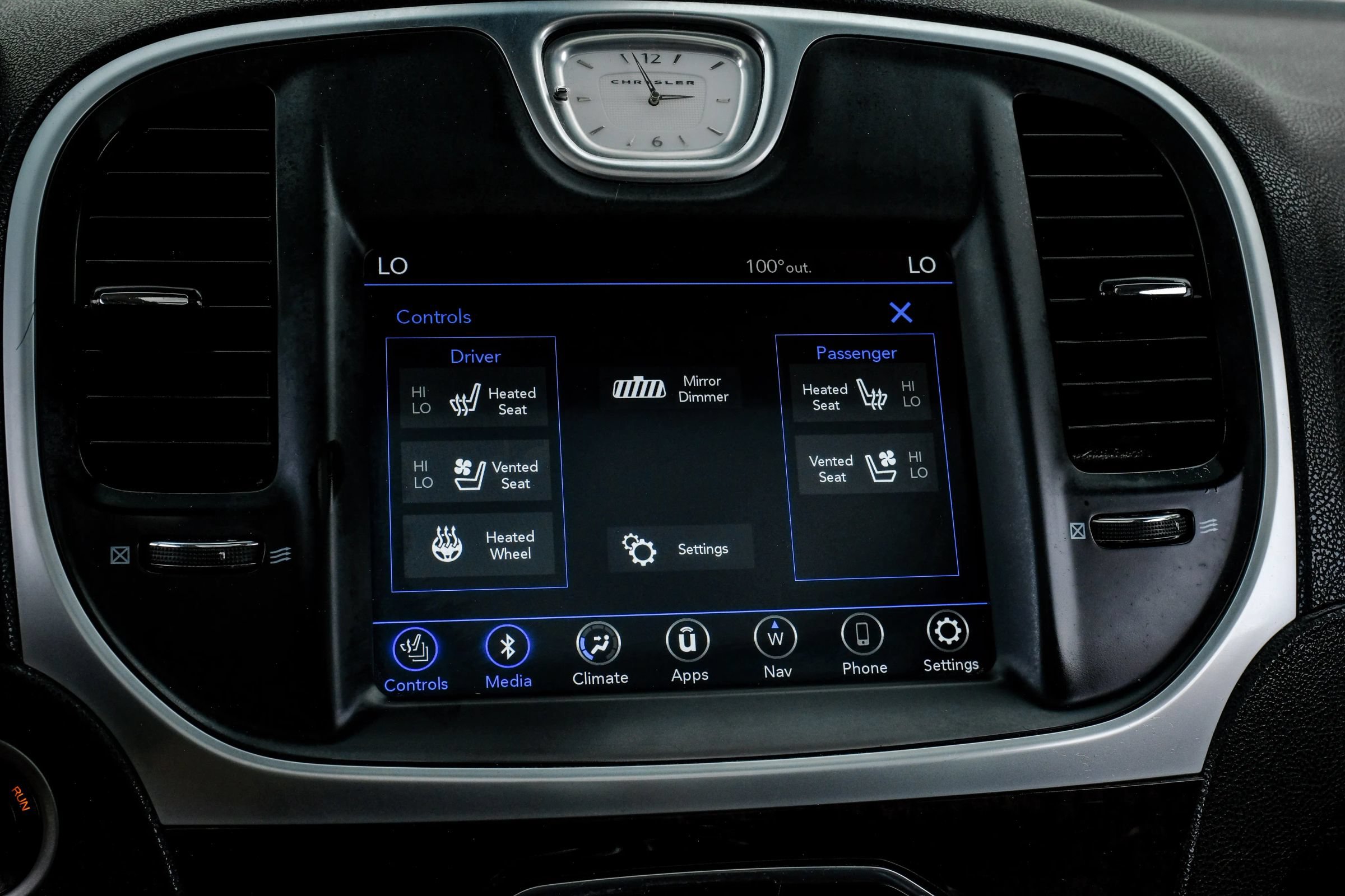 Used 2020 Chrysler 300 Limited RWD image 28