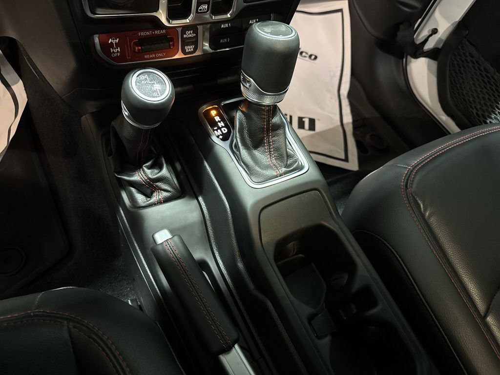 Used 2023 Jeep Wrangler Unlimited Rubicon w/ Xtreme 35 Tire Package AWD/4WD image 16