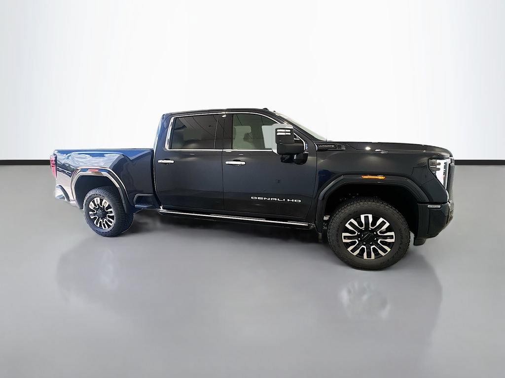 New 2026 GMC Sierra 2500 Denali Ultimate AWD/4WD image 8
