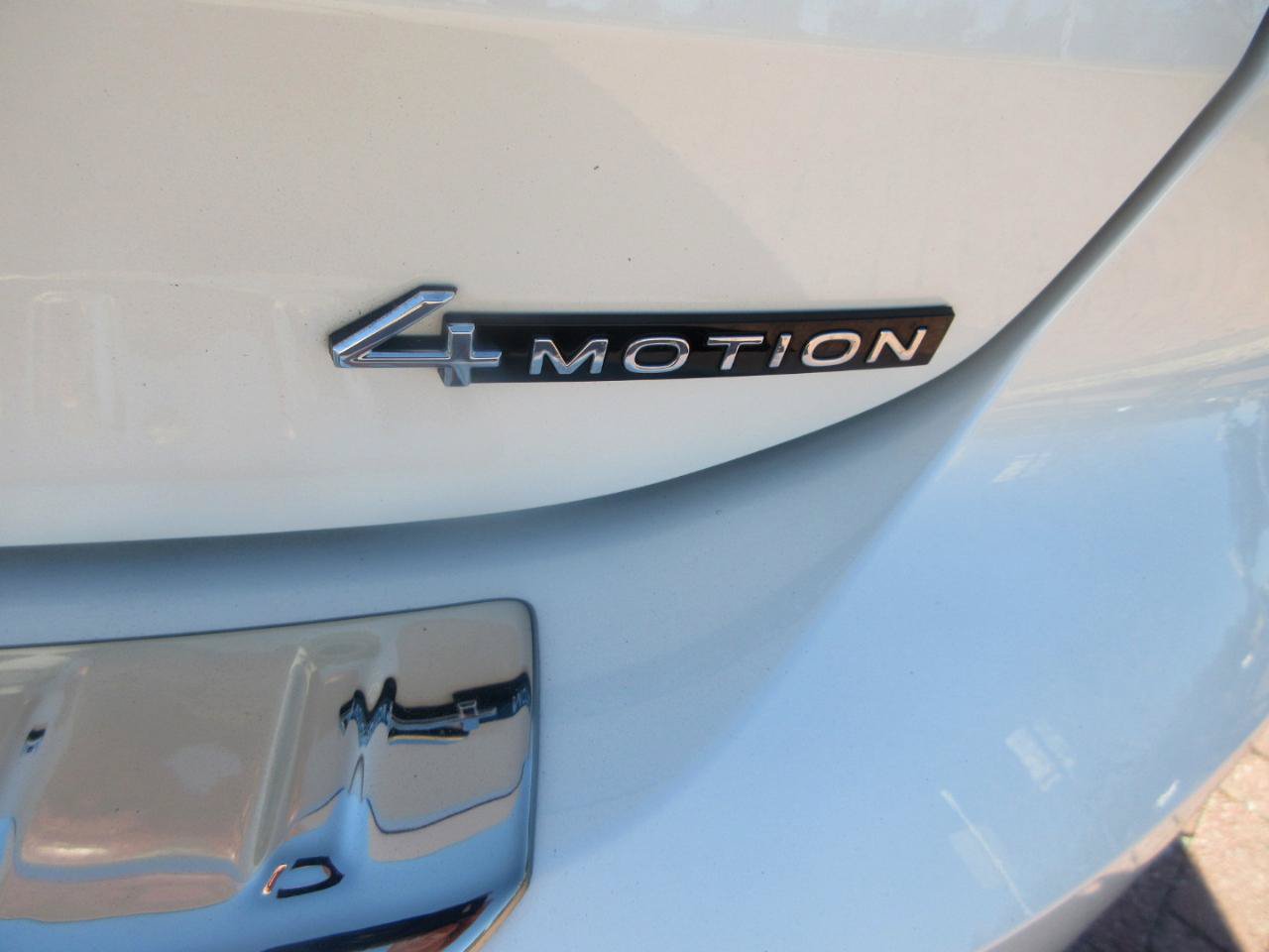 Used 2023 Volkswagen Arteon SEL Premium AWD/4WD image 2
