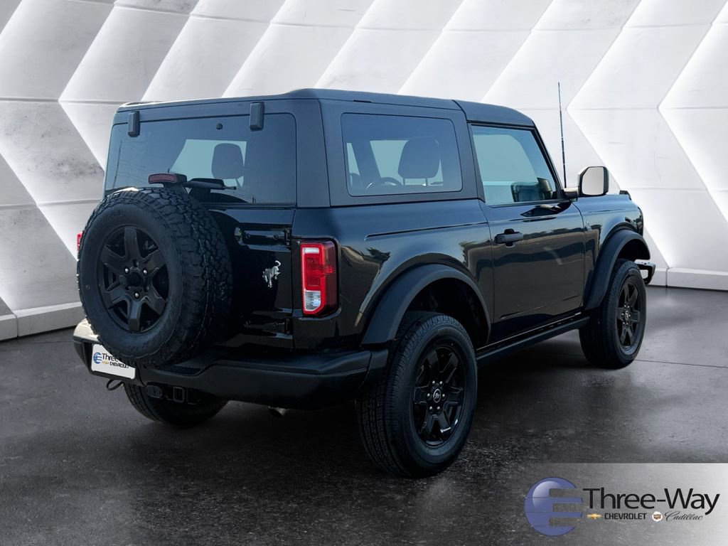 Used 2023 Ford Bronco Black Diamond AWD/4WD image 5