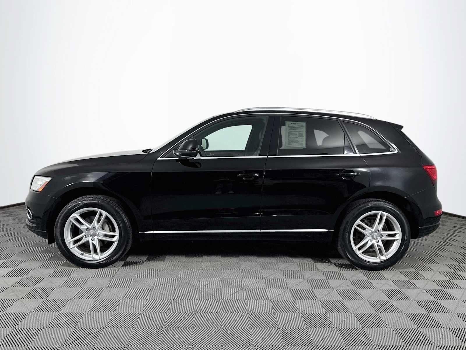 Used 2014 Audi Q5 2.0T Premium Plus w/ Premium Plus Package AWD/4WD image 8