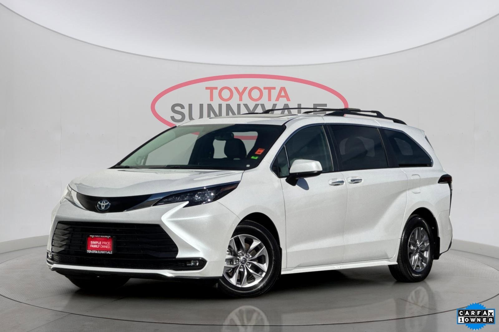 Used 2025 Toyota Sienna XLE