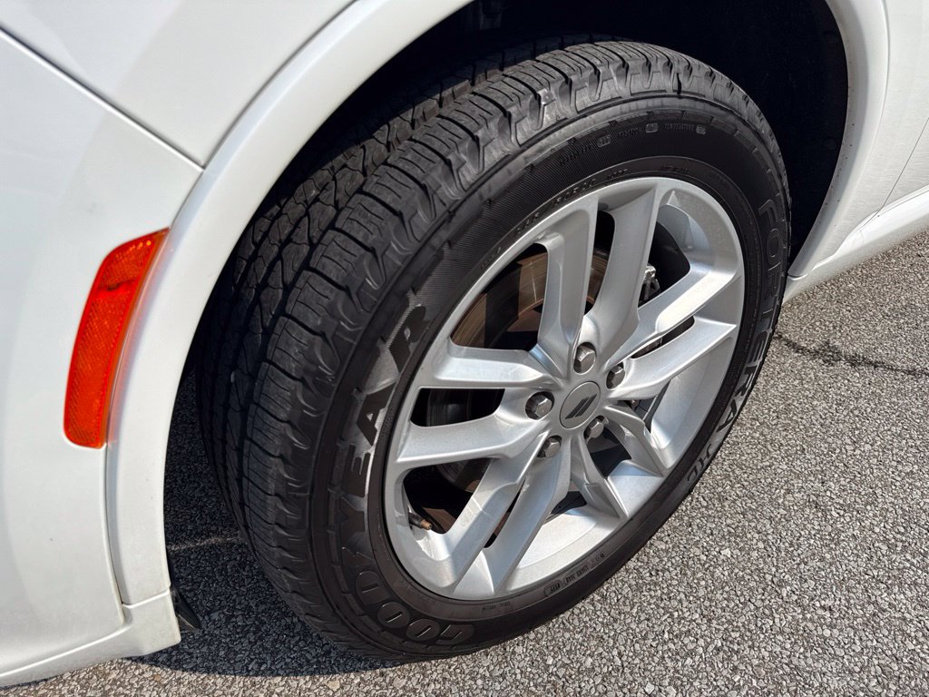 Used 2024 Dodge Durango GT AWD/4WD image 43