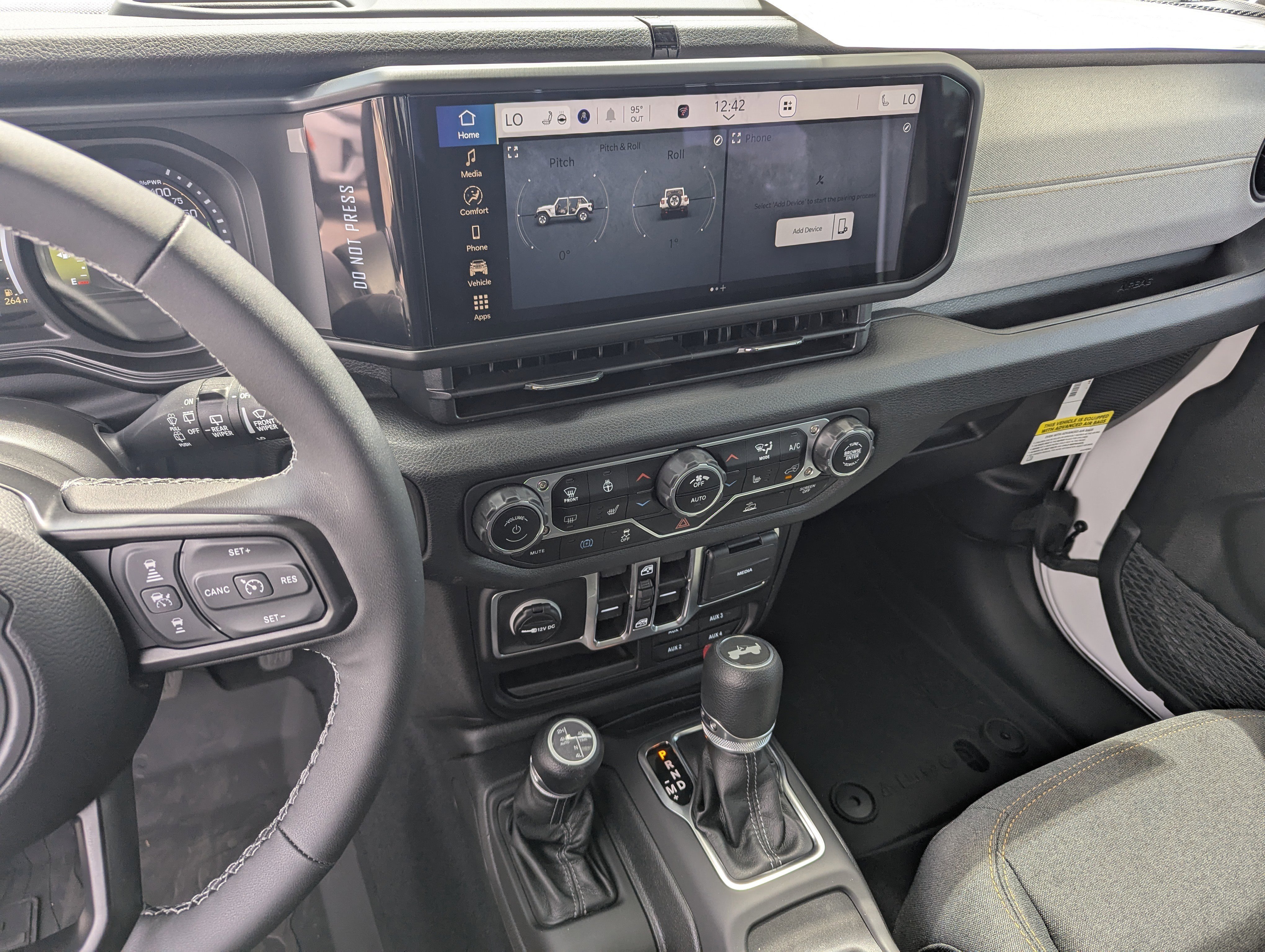 New 2025 Jeep Wrangler Sport S w/ Convenience Group image 10