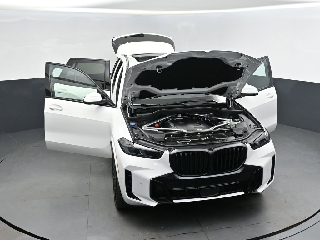 New 2026 BMW X5 sDrive40i w/ M Sport Package image 52