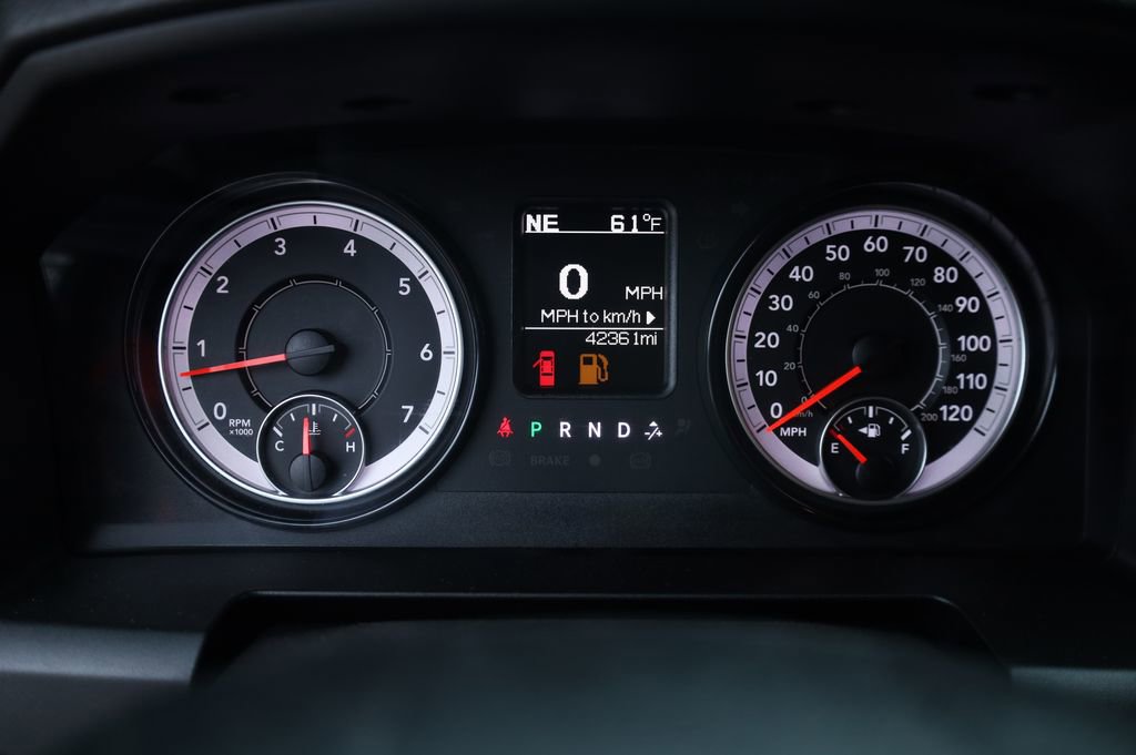 Used 2024 RAM 1500 Classic SLT image 28
