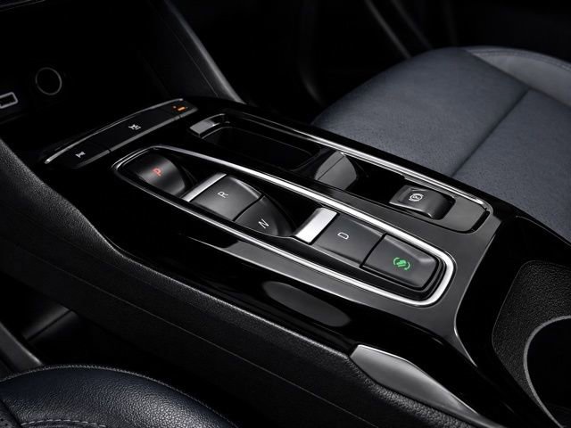 Certified 2022 Chevrolet Bolt EUV Premier w/ Super Cruise Package FWD image 17