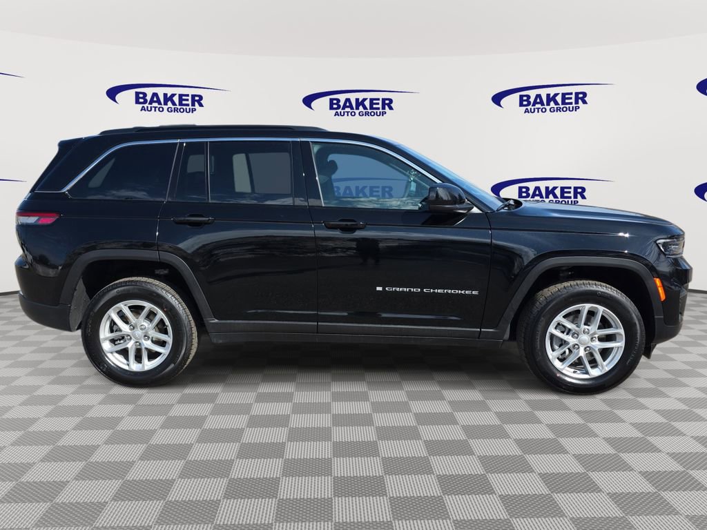 New 2026 Jeep Grand Cherokee Laredo X image 2