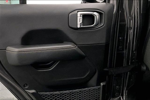 Used 2025 Jeep Wrangler Sahara 4xe w/ Safety Group image 24