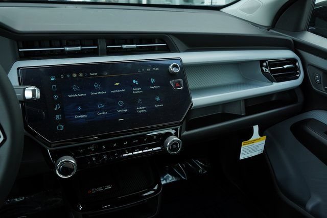New 2027 Chevrolet Bolt RS w/ Technology Package FWD image 16