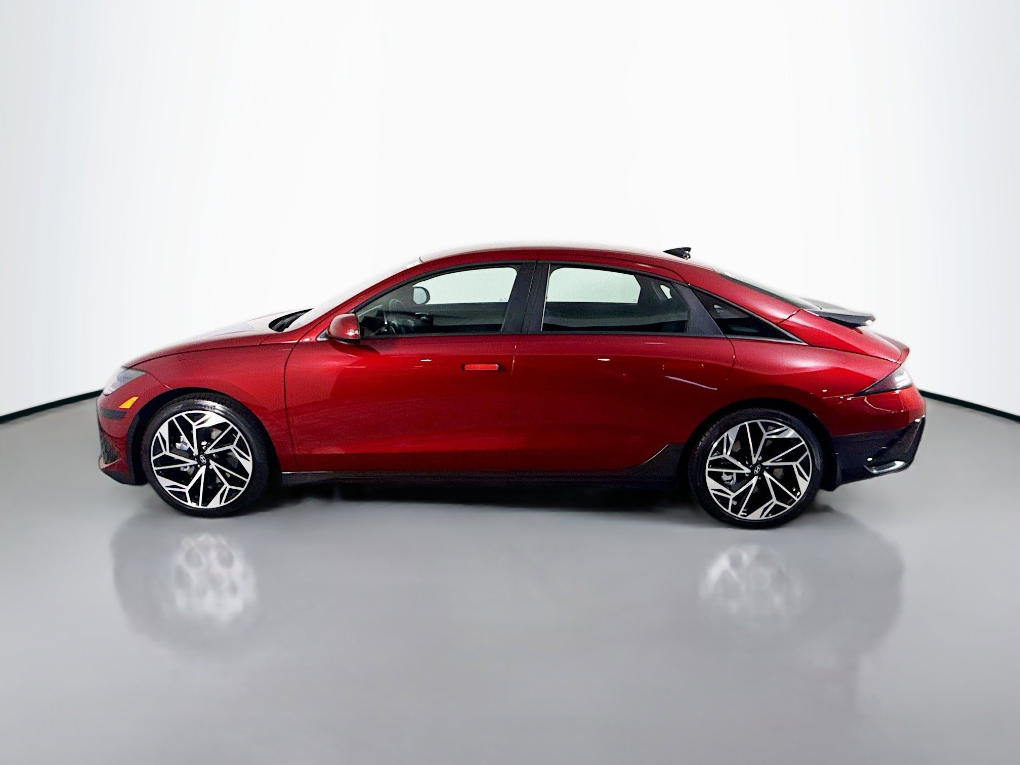 Used 2024 Hyundai Ioniq 6 SEL image 6