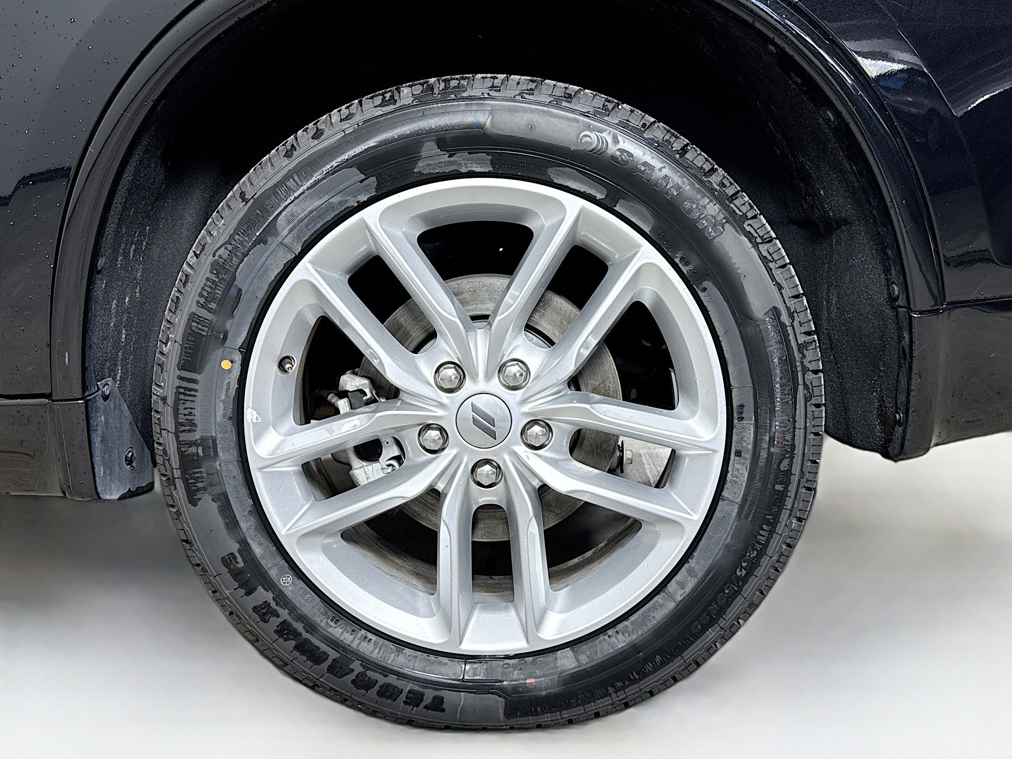 Used 2024 Dodge Durango GT image 40