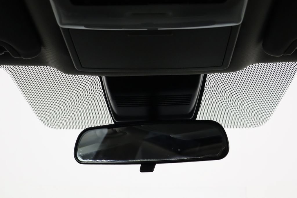 Used 2020 Nissan Altima 2.5 SR w/ Premium Package FWD image 24