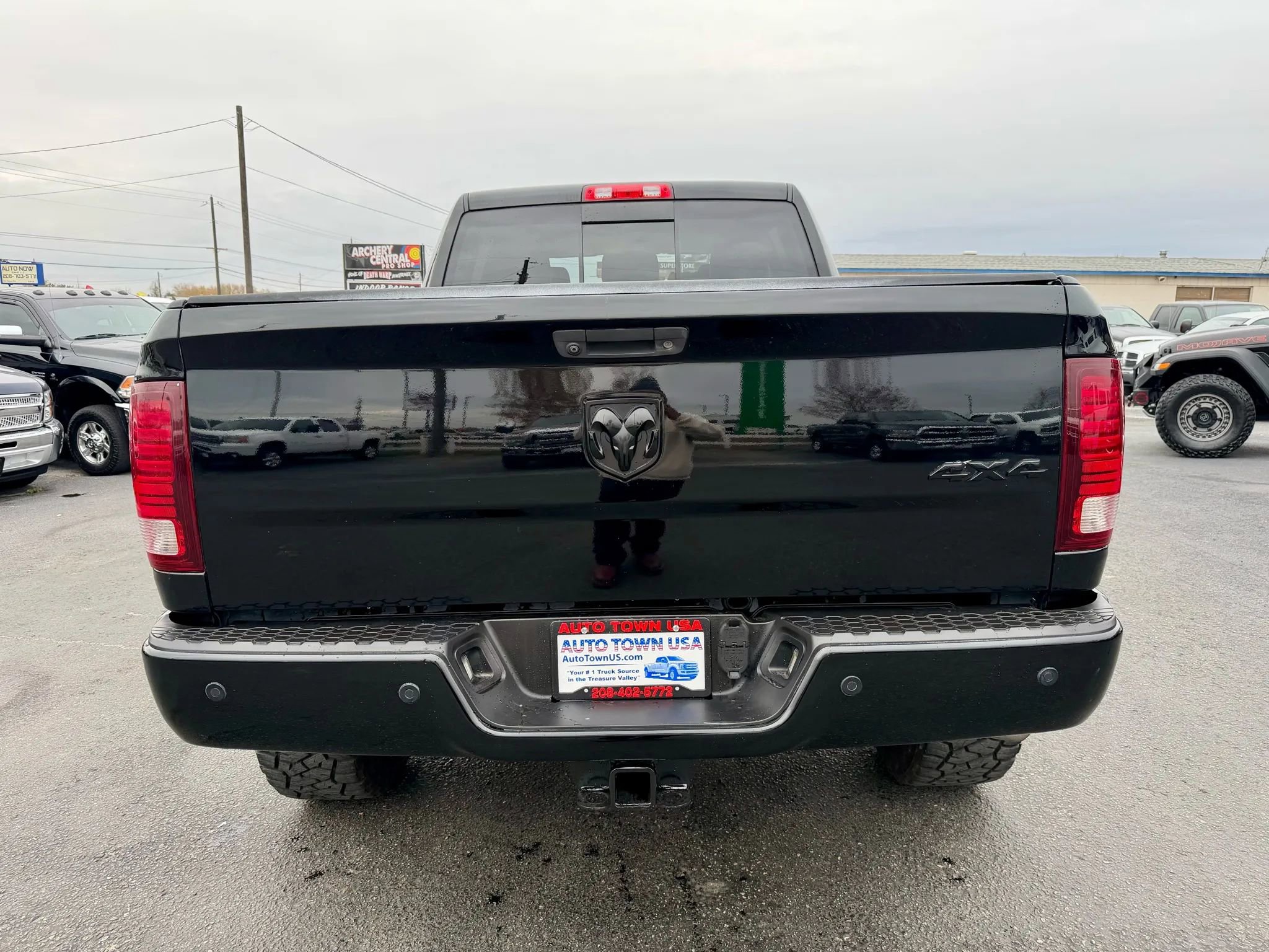 Used 2015 RAM 2500 Laramie image 4