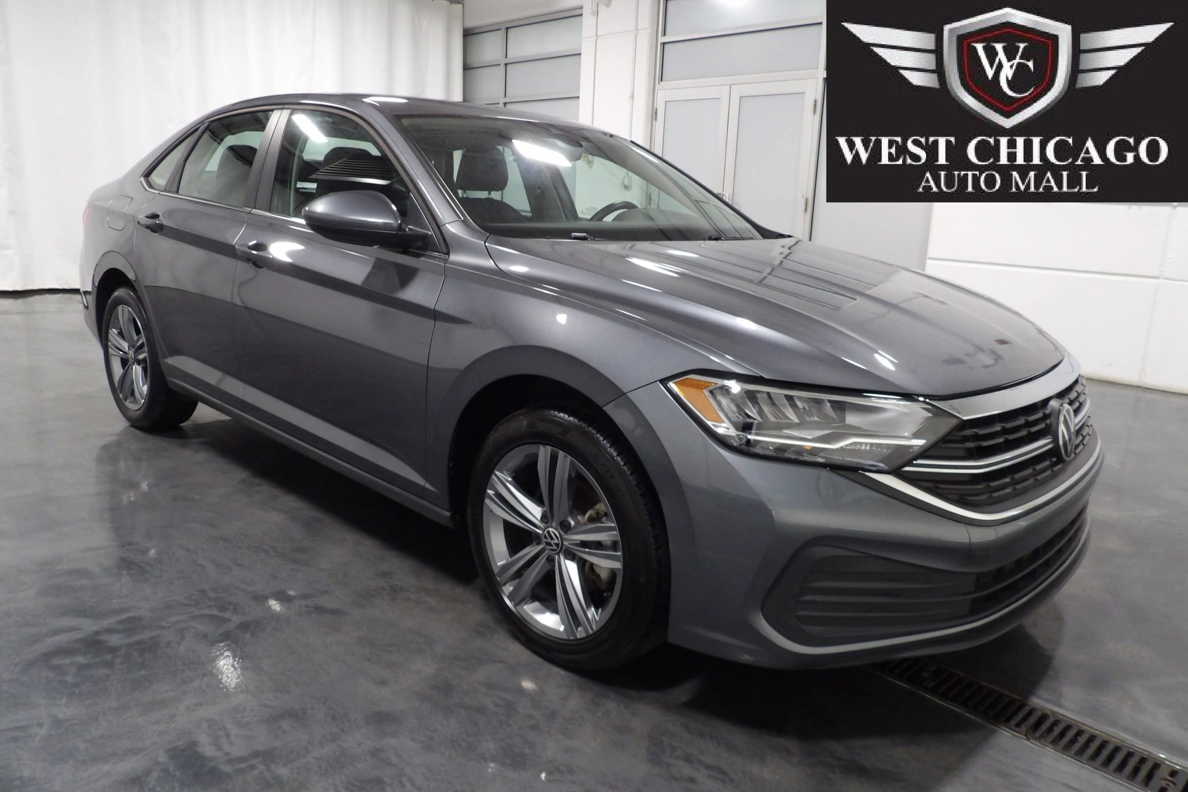 Used 2024 Volkswagen Jetta SE