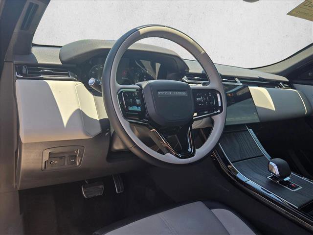 Used 2024 Land Rover Range Rover Velar Dynamic SE AWD/4WD image 10