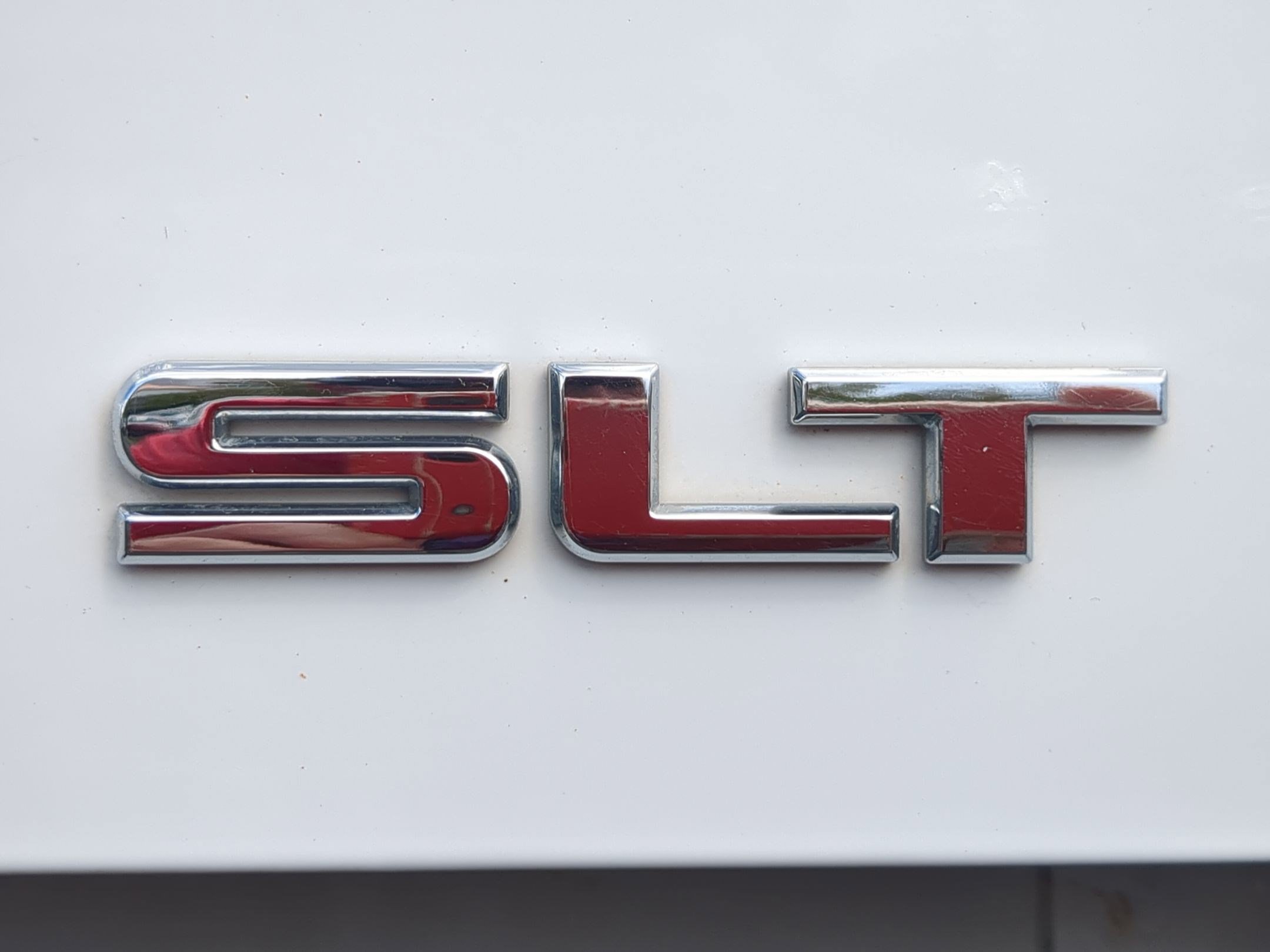 Used 2018 GMC Sierra 1500 SLT w/ SLT Preferred Package AWD/4WD image 27