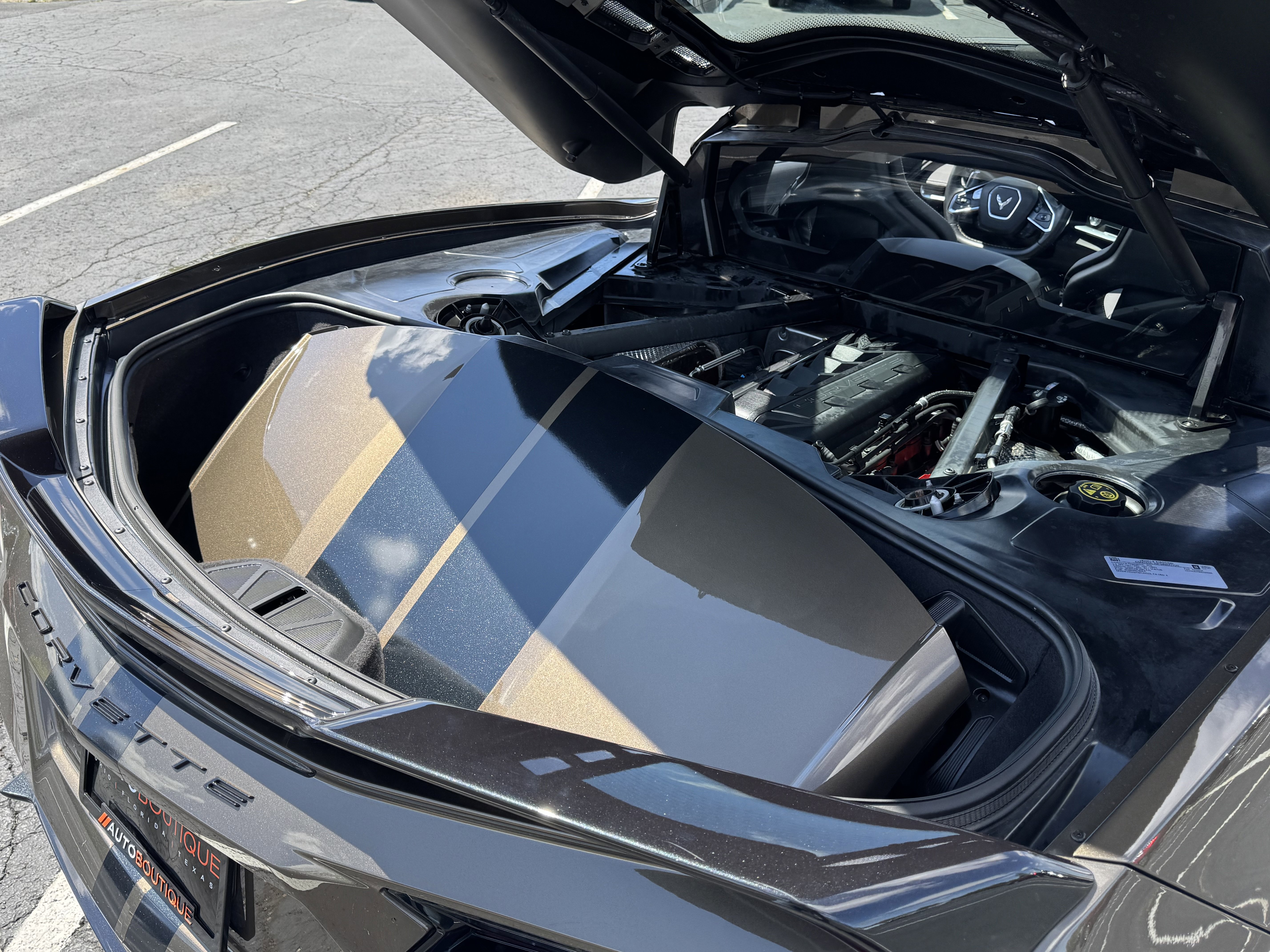 Used 2021 Chevrolet Corvette Stingray Coupe w/ Z51 Performance Package image 15