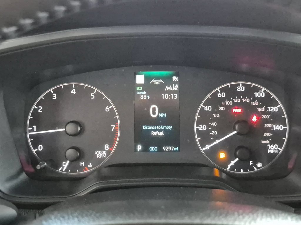 Used 2025 Toyota Corolla SE FWD image 11