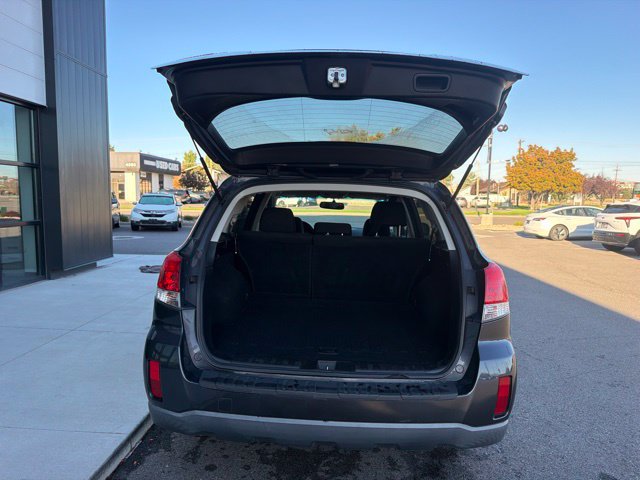 Used 2013 Subaru Outback 2.5i Premium w/ Popular Pkg 1B AWD/4WD image 6