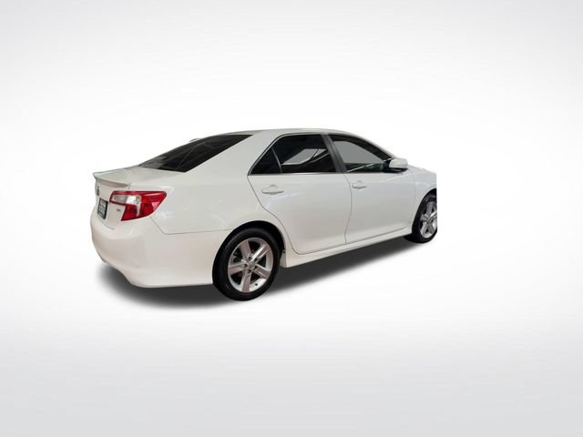 Used 2014 Toyota Camry SE FWD image 10