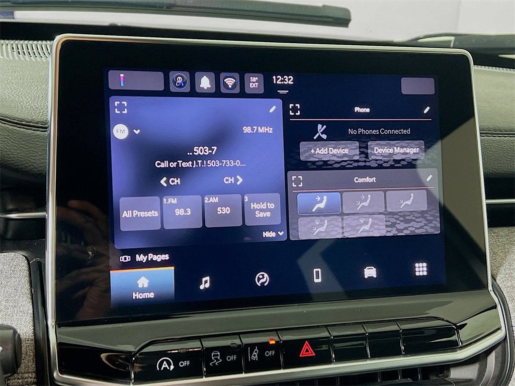 Used 2024 Jeep Compass Latitude image 14