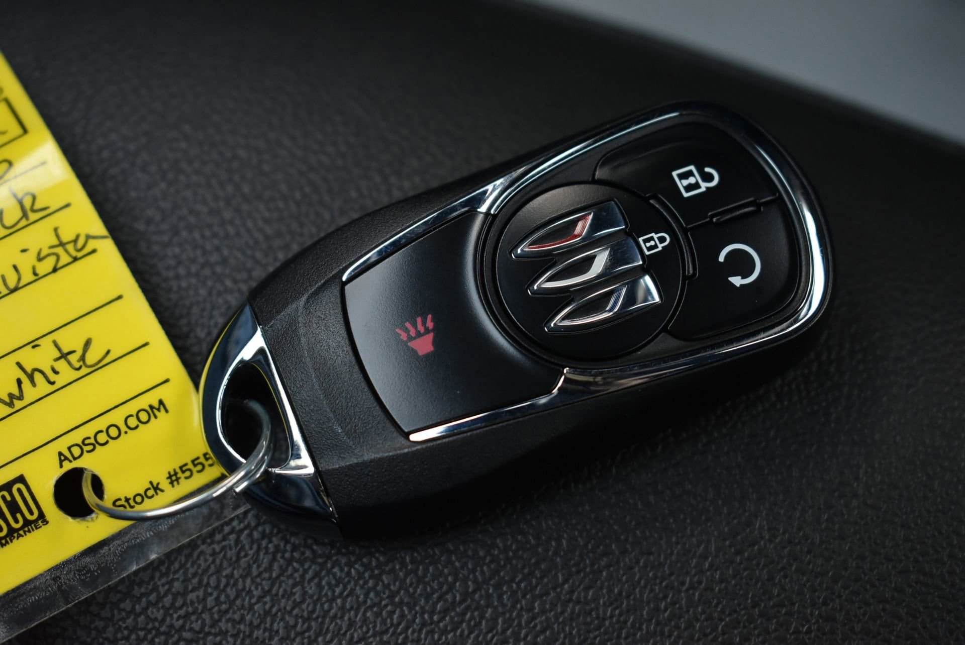 Used 2025 Buick Envista Sport Touring FWD image 33