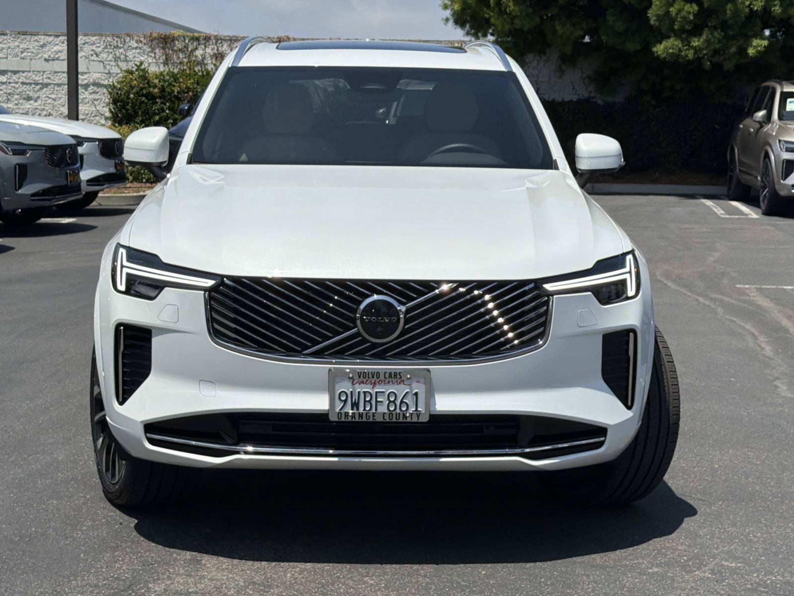 Used 2026 Volvo XC90 B6 Plus w/ Protection Package Premier AWD/4WD image 2