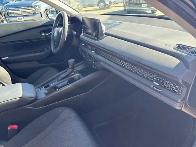 Used 2024 Honda Accord EX image 25