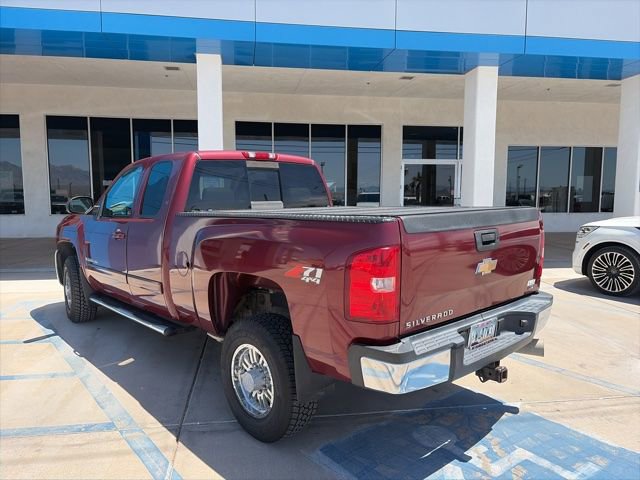 Used 2008 Chevrolet Silverado 2500 LTZ w/ Suspension Package, Off-Road AWD/4WD image 6
