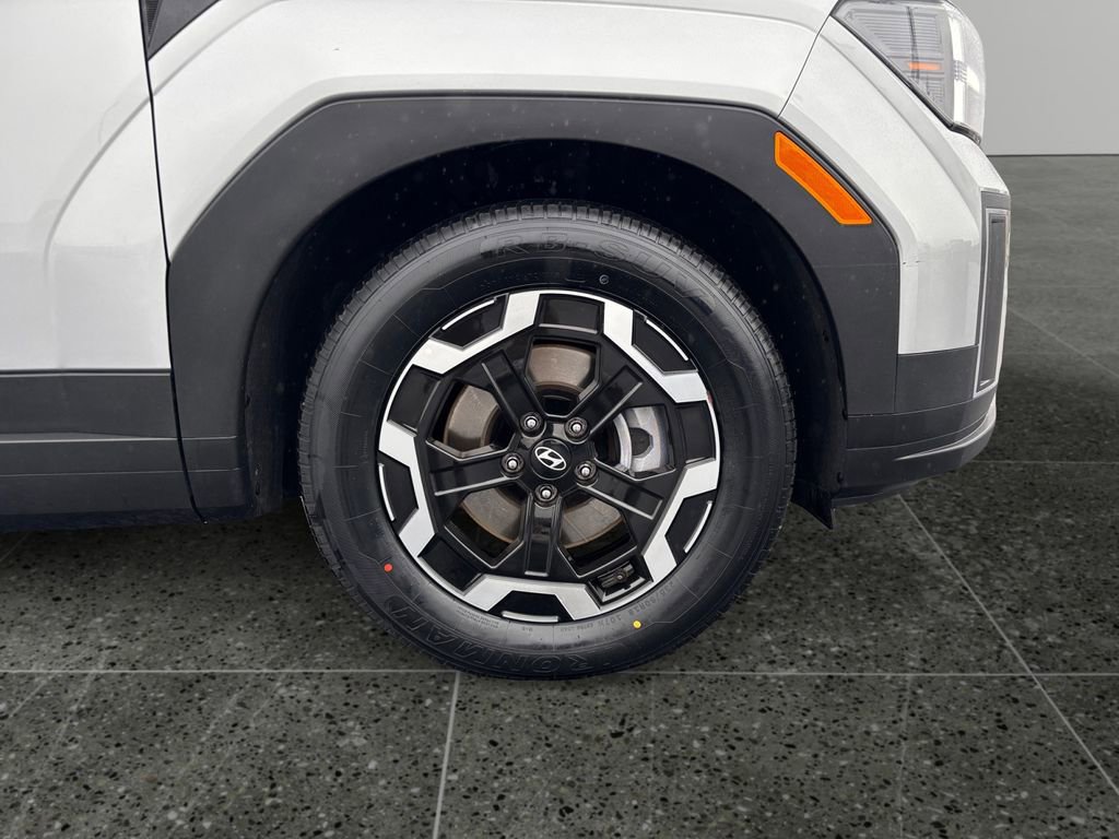Used 2025 Hyundai Santa Fe SEL image 9