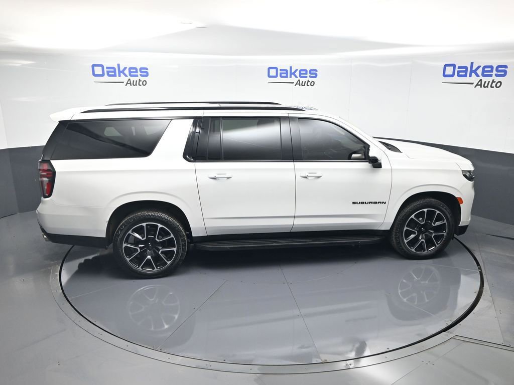 Used 2022 Chevrolet Suburban RST w/ Sport Performance Package AWD/4WD image 56