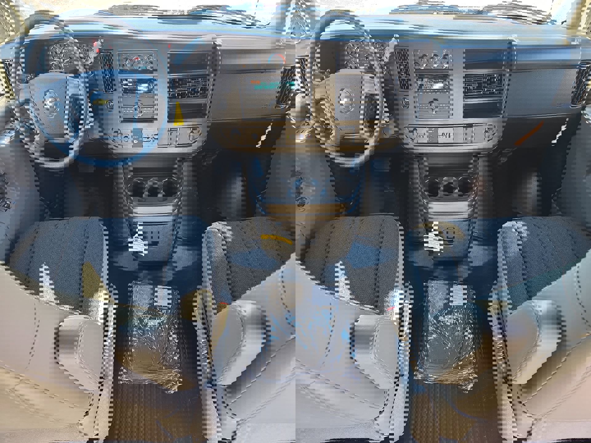 New 2025 Chevrolet Express 2500 w/ Driver Convenience Package image 12