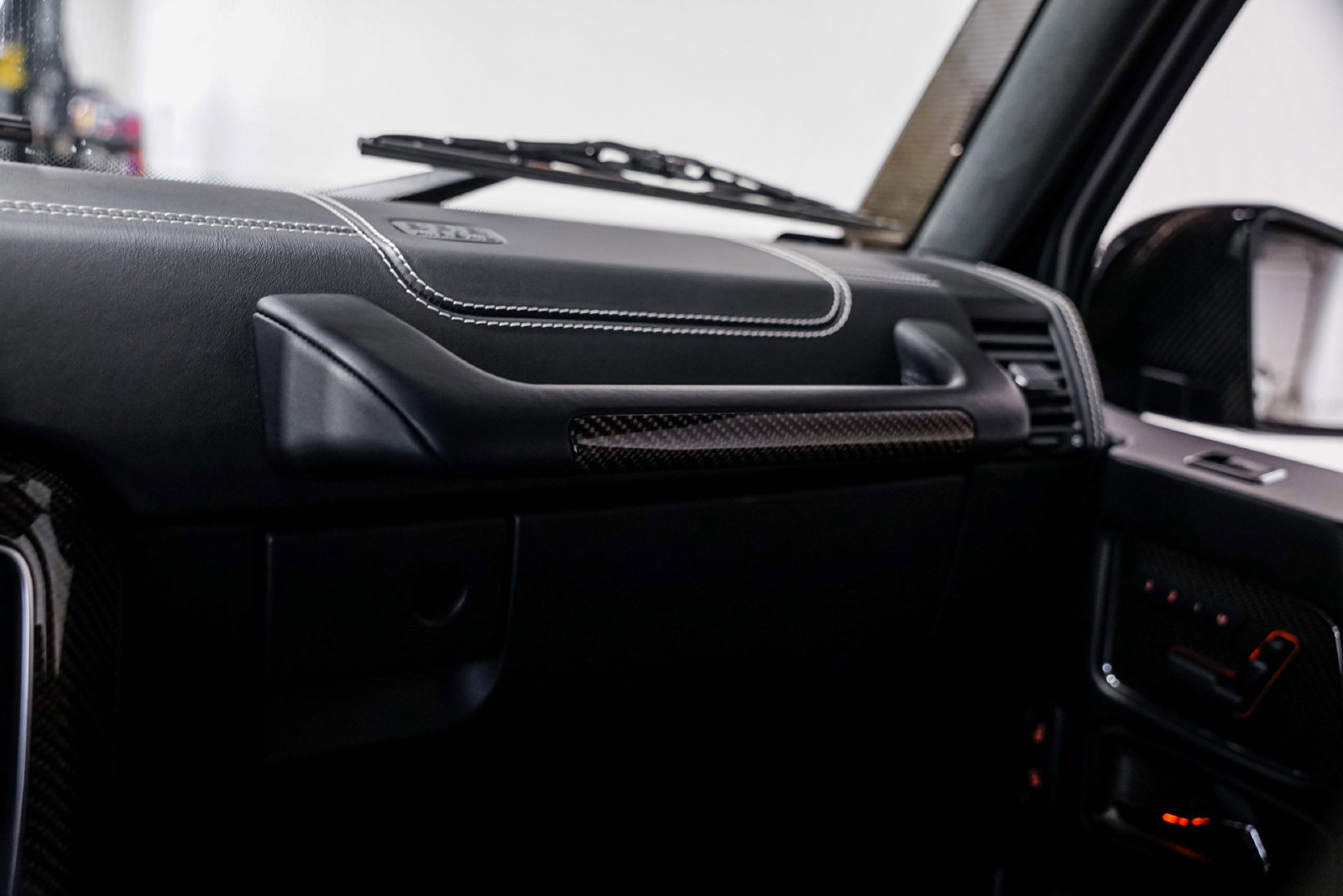 Used 2017 Mercedes-Benz G 550 Squared image 18
