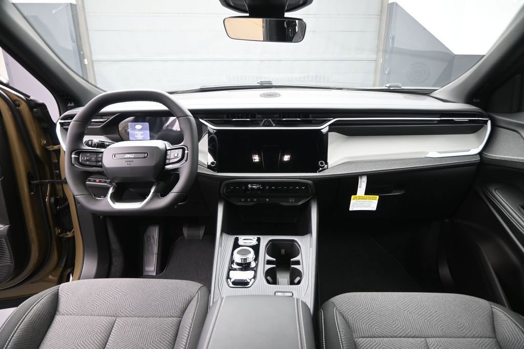 New 2026 Jeep Cherokee Laredo AWD/4WD image 25