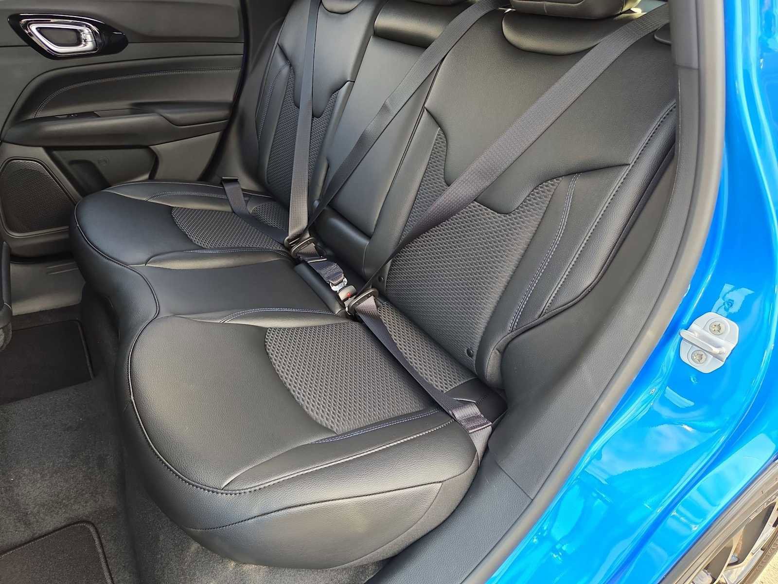 New 2026 Jeep Compass Latitude image 19