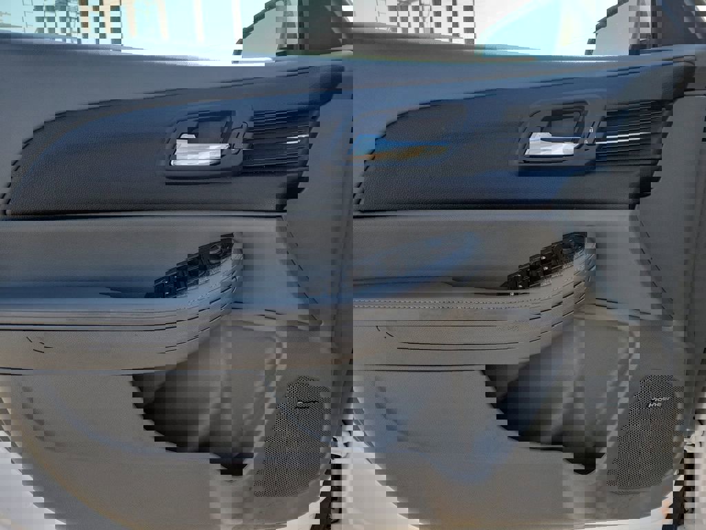 Used 2014 Chevrolet Malibu LT image 14