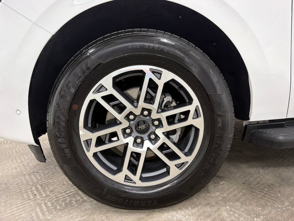 Certified 2025 Ford Expedition Max Active RWD image 14