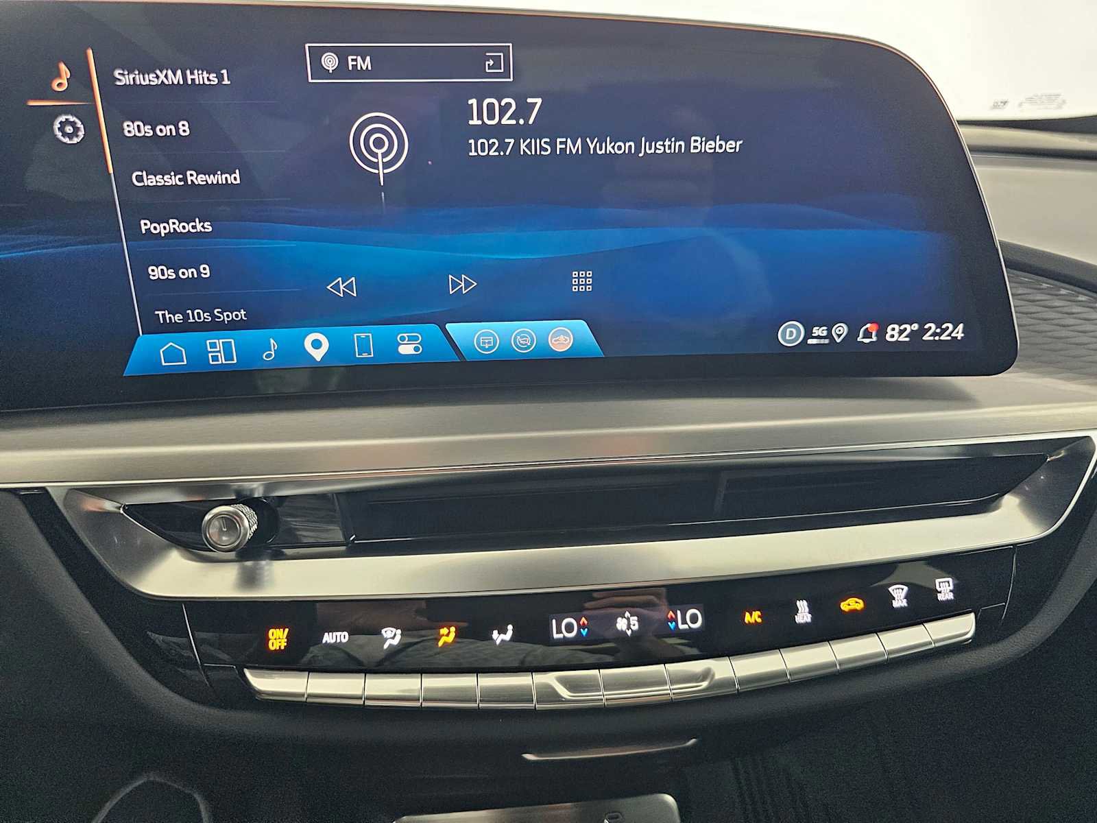 Used 2025 Cadillac Lyriq Luxury w/ LPO, Red Accent Package image 25