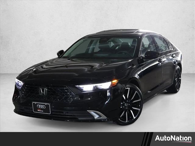 Used 2023 Honda Accord Touring image 1