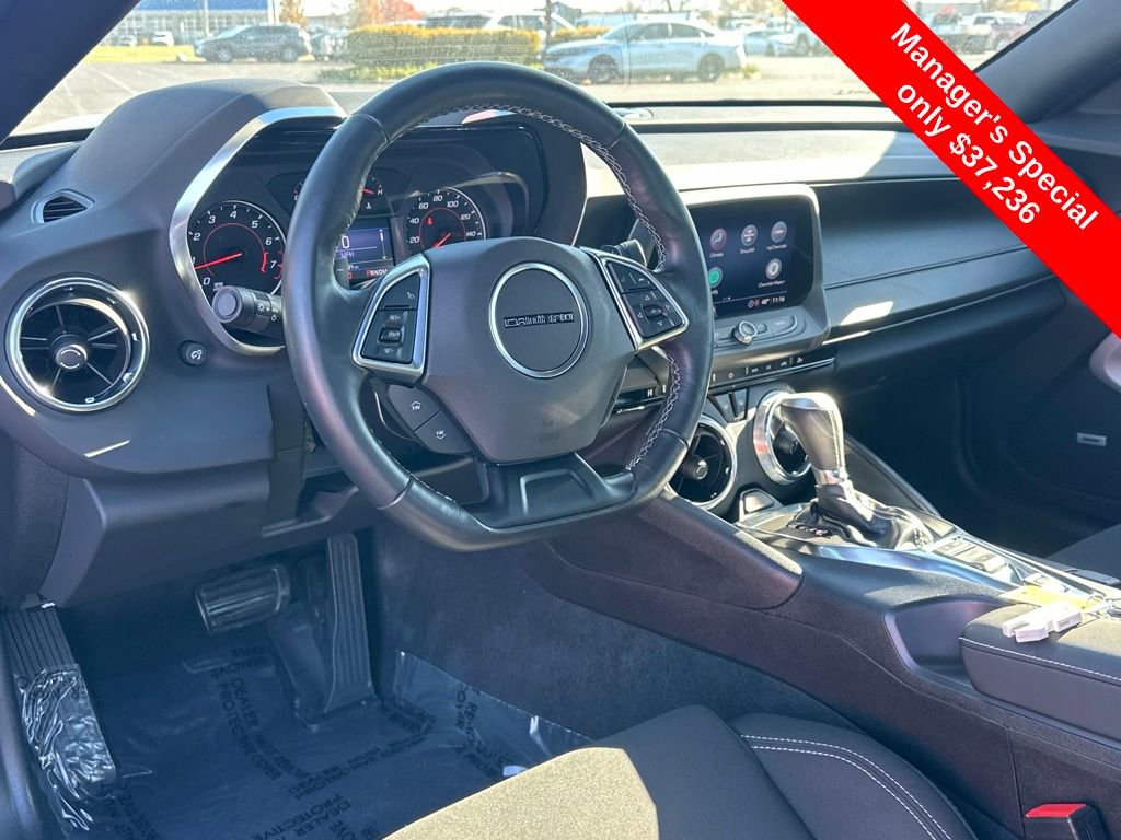 Used 2022 Chevrolet Camaro LT w/ RS Package image 16