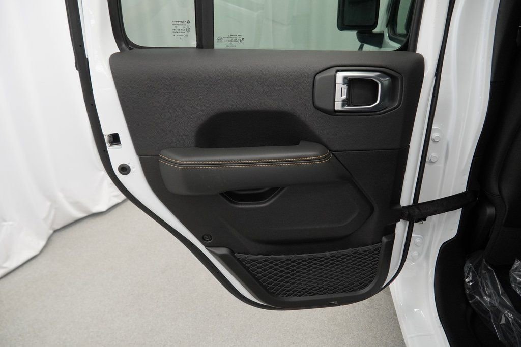 New 2026 Jeep Gladiator Sport image 30