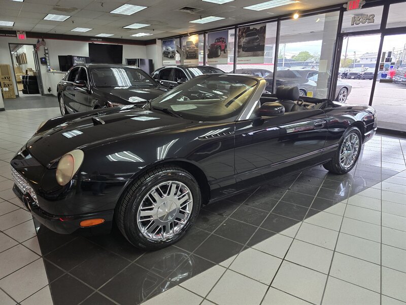 Used 2002 Ford Thunderbird Neiman Marcus RWD image 1