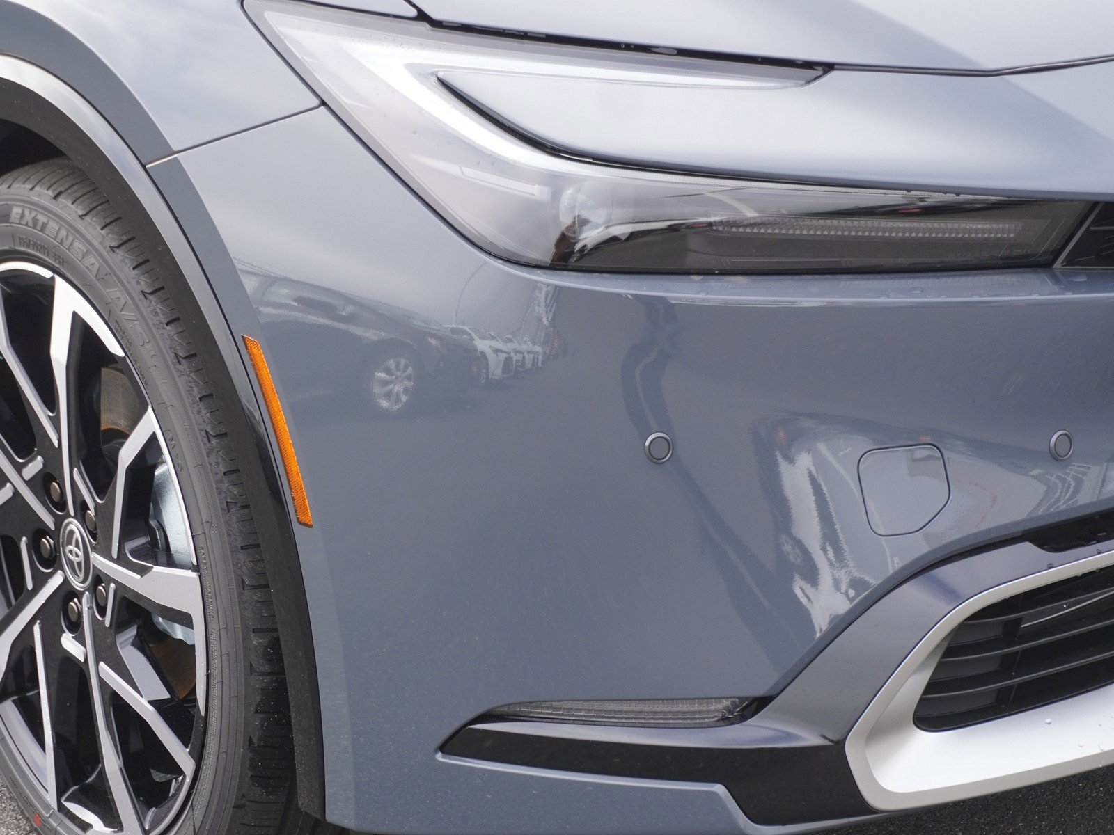 New 2026 Toyota Prius Plug-In Hybrid image 3