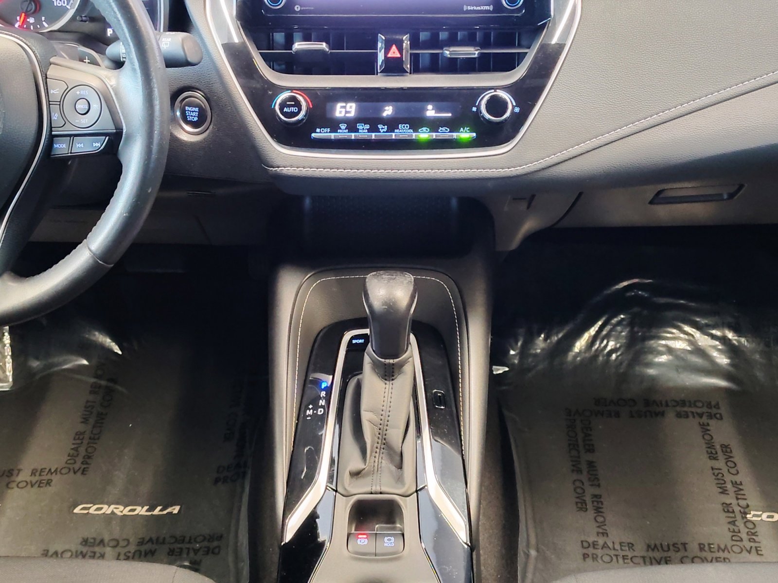 Used 2020 Toyota Corolla SE image 22