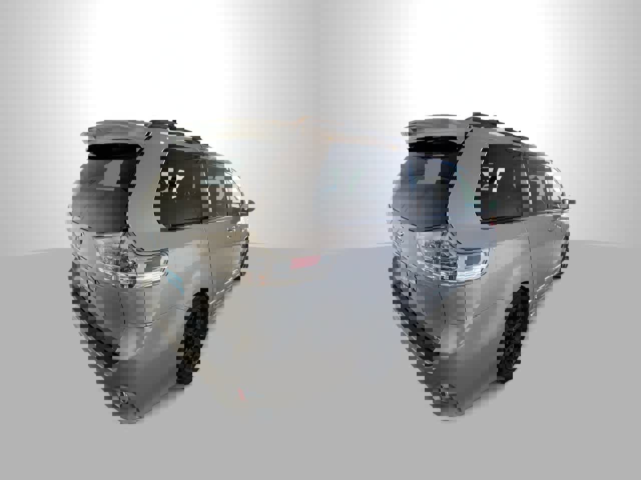 Used 2012 Toyota Sienna SE image 8